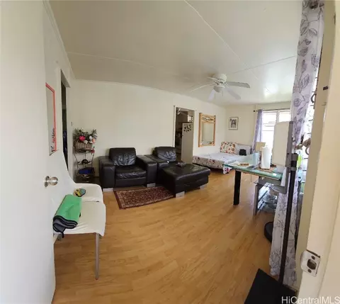 94-112 Hula St #A, Waipahu, HI 96797