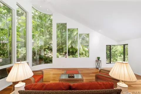 1248 Kelewina St, Kailua, HI 96734