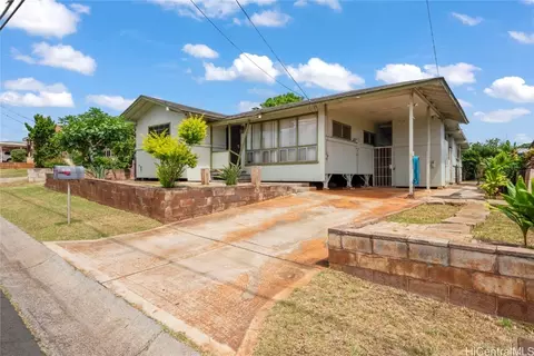 94-469 Honowai St, Waipahu, HI 96797