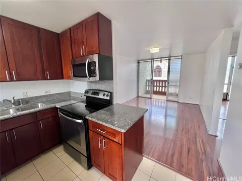 750 Kanoa St #306, Honolulu, HI 96817