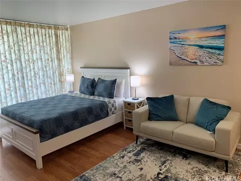 364 Seaside Ave #1305, Honolulu, HI 96815