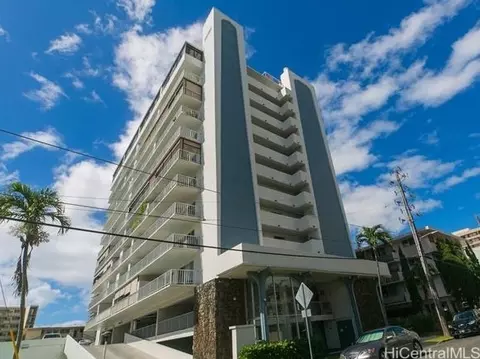 1333 Heulu St #1008, Honolulu, HI 96822