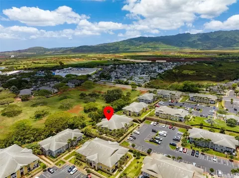 94-536 Kupuohi St #22/205, Waipahu, HI 96797