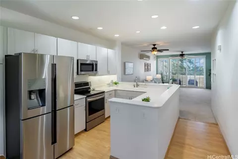 1329 Moanalualani Way #12D, Honolulu, HI 96819