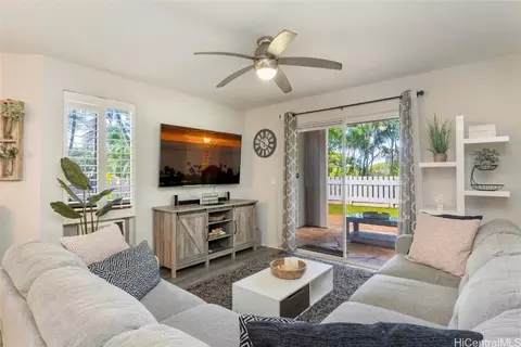 94-215 Paioa Pl #H101, Waipahu, HI 96797