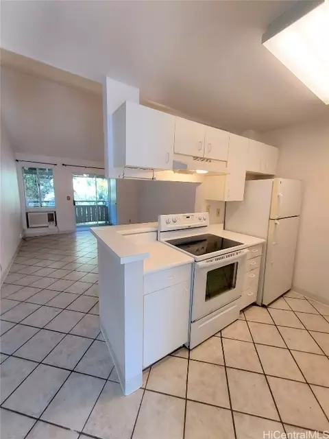 95-652 Wikao St #F303, Mililani, HI 96789