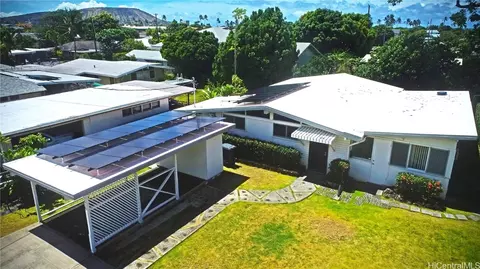 5639 Kanau St, Honolulu, HI 96821