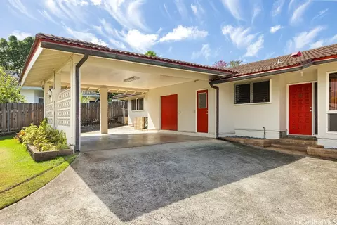 2915 Ala Pili Pl, Honolulu, HI 96818