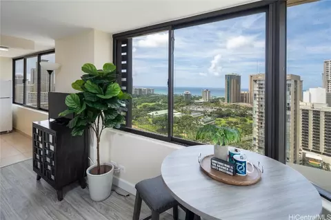 444 Niu St #2802, Honolulu, HI 96815