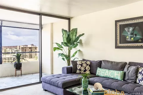 1717 Mott Smith Dr #1611, Honolulu, HI 96822