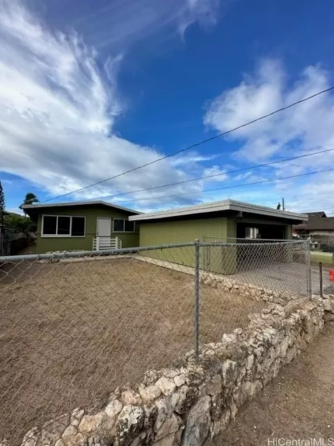 87-125 Kakalena St, Waianae, HI 96792