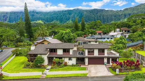 1334 Hepaki Pl, Kailua, HI 96734