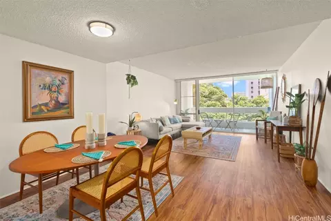 1212 Punahou St #607, Honolulu, HI 96826
