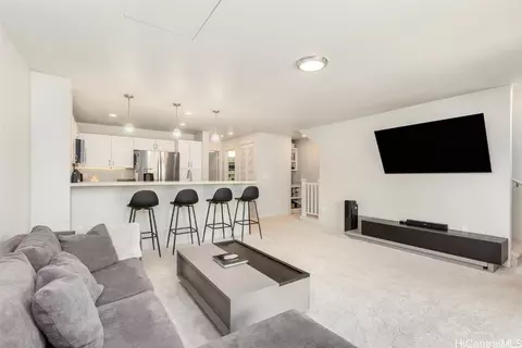 91-3475 Nana Hope St #1110, Ewa Beach, HI 96706