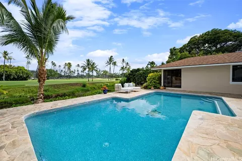 951 Kealaolu Ave, Honolulu, HI 96816