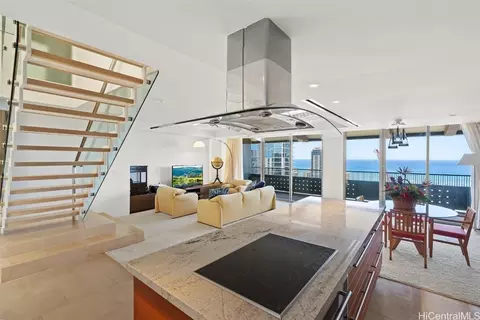 421 Olohana St #PH-3, Honolulu, HI 96815
