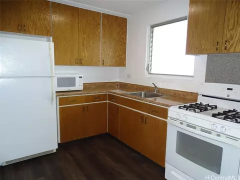 623 Mcneill St #319, Honolulu, HI 96817