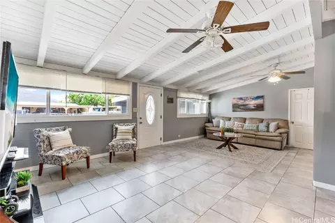 87-224 Maaloa St, Waianae, HI 96792