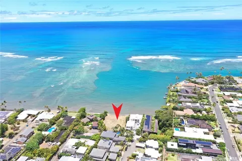 914 Punahele Pl #C, Honolulu, HI 96821