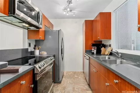 95-528 Wikao St #C303, Mililani, HI 96789