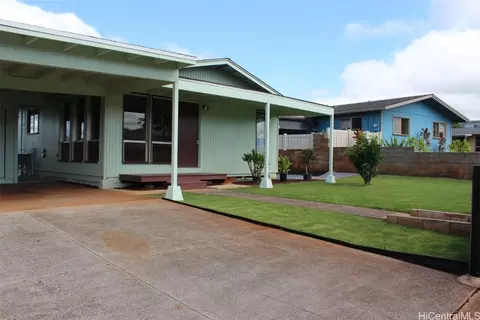 98-1592 Hoomaike St, Pearl City, HI 96782