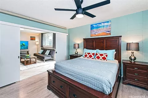 2442 Kuhio Ave #502, Honolulu, HI 96815