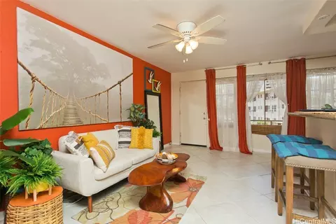 1819 Lipeepee St #205, Honolulu, HI 96815