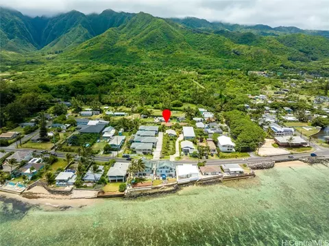 53-866 Kamehameha Hwy #C3, Hauula, HI 96717