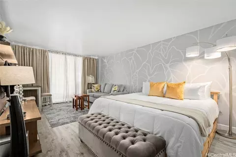 1850 Ala Moana Blvd #212, Honolulu, HI 96815