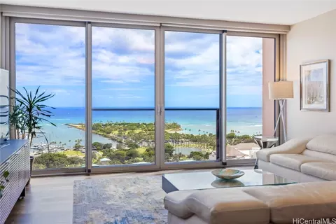 1555 Kapiolani Blvd #PH 2100, Honolulu, HI 96814