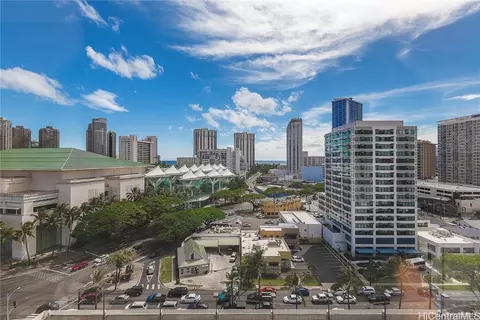 1750 Kalakaua Ave #1403, Honolulu, HI 96826