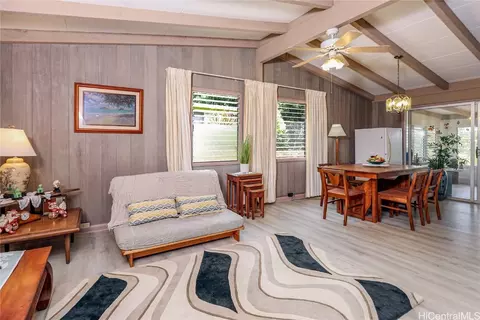 99-571 Halawa Hts Rd, Aiea, HI 96701