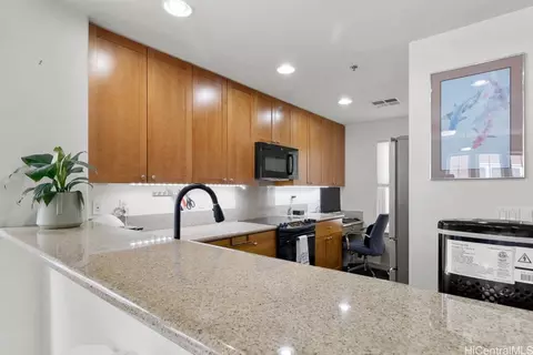520 Lunalilo Home Rd #8328, Honolulu, HI 96825