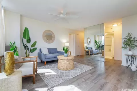 876 Curtis St #2903, Honolulu, HI 96813