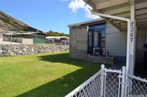 7267 Pulehu St, Honolulu, HI 96825