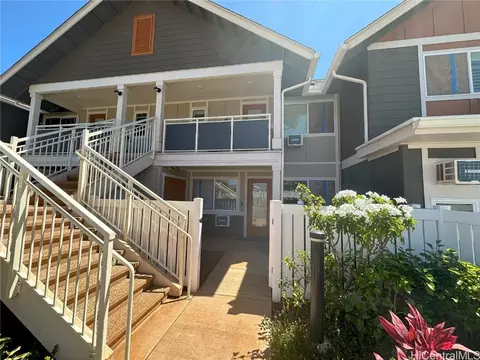 94-1180 Alaea St #303, Waipahu, HI 96797