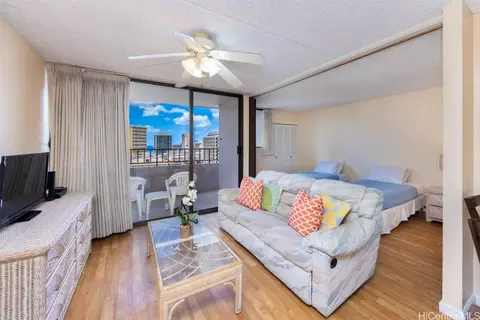 2240 Kuhio Ave #1611, Honolulu, HI 96815