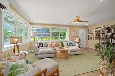 2519 Pauoa Rd #A, Honolulu, HI 96813