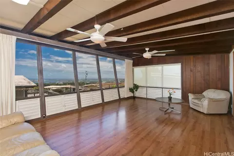 2351 Aumakua St, Pearl City, HI 96782
