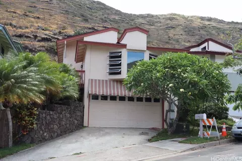 848 Kealahou St, Honolulu, HI 96825