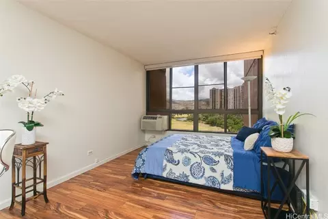 5333 Likini St #808, Honolulu, HI 96818