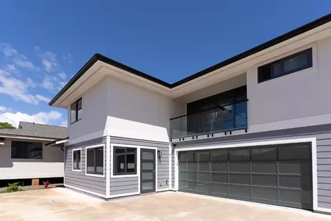 1124 Kilani Ave #4, Wahiawa, HI 96786
