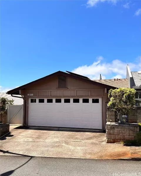 99-1368 Palaialii Pl, Aiea, HI 96701