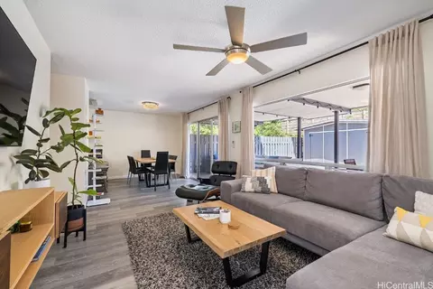 94-1148 Pulai St, Waipahu, HI 96797
