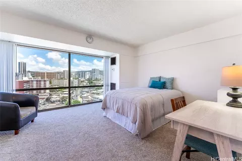 1750 Kalakaua Ave #1301, Honolulu, HI 96826