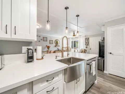 91-234 Hanapouli Cir #28A, Ewa Beach, HI 96706