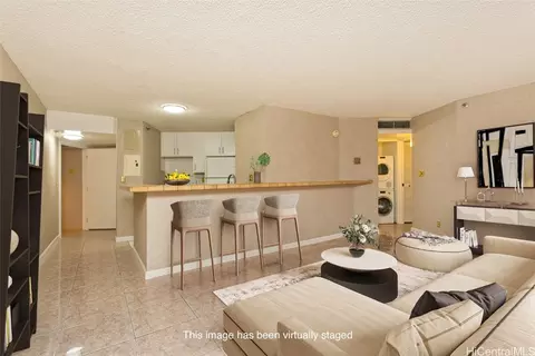 1088 Bishop St #1606, Honolulu, HI 96813