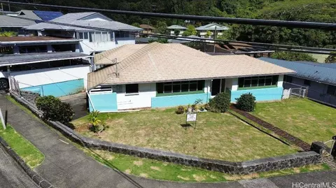 3230 Carlos Long St, Honolulu, HI 96816