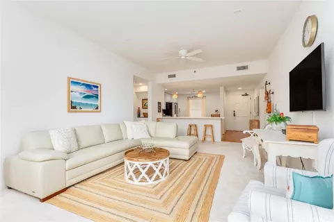 520 Lunalilo Home Rd #6410, Honolulu, HI 96825