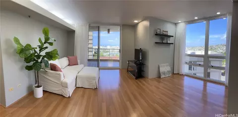 2047 Nuuanu Ave #1503, Honolulu, HI 96817